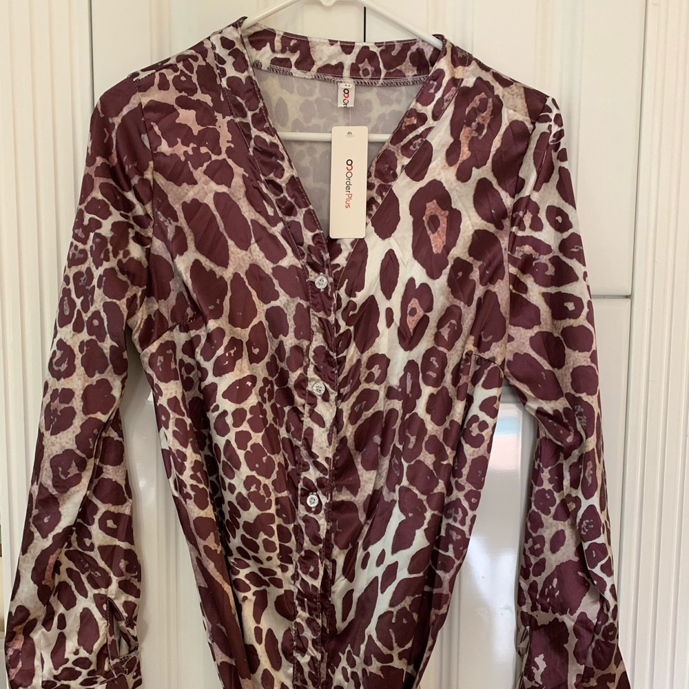 Robe brand new with tag